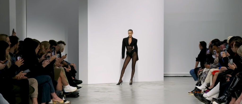 Mugler Fashion - 90's Blazer with Shoulder Pads