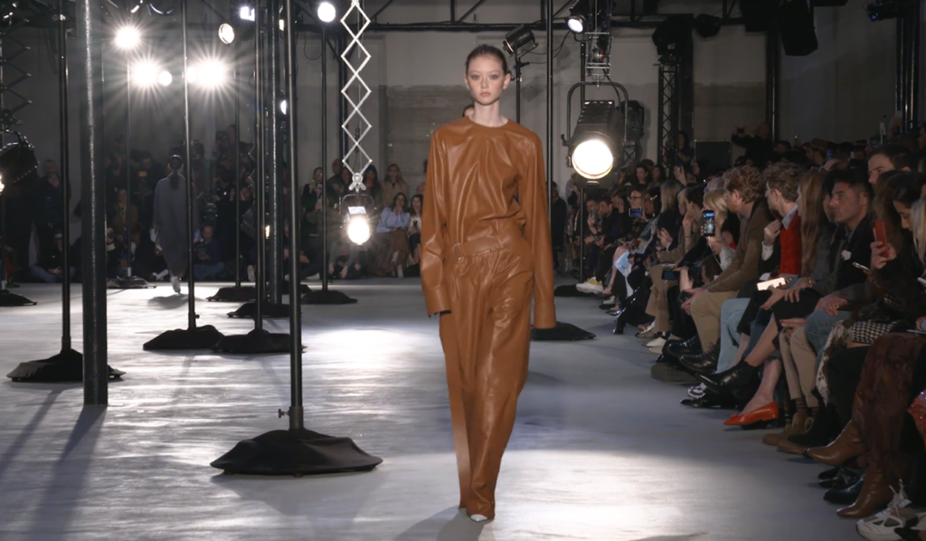 Attractive brown leather jumpsuit. Chic Winter Looks by Alessandro Dell'Acqua and N21 Fall Winter 2020
