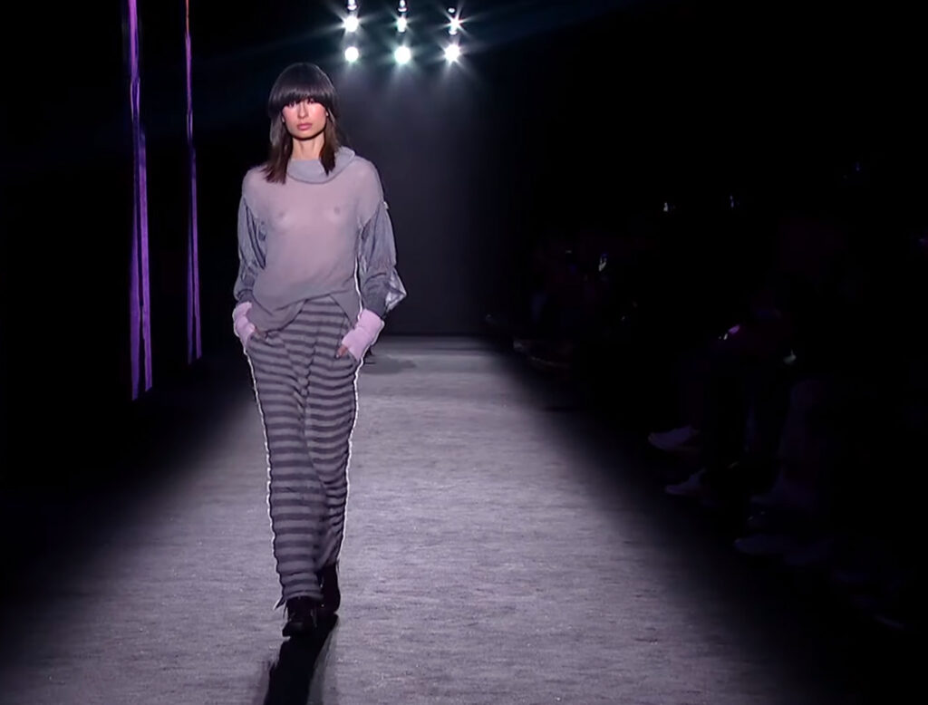 Close-up shot of grey see-through knitwear outfit by VÚ Barcelona Fall Winter 2020 Collection and Joaquín Verdú's beautiful knitwear