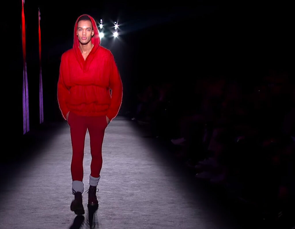 Saturated red knitwear outfit by VÚ Barcelona Fall Winter 2020 Collection and Joaquín Verdú's beautiful knitwear