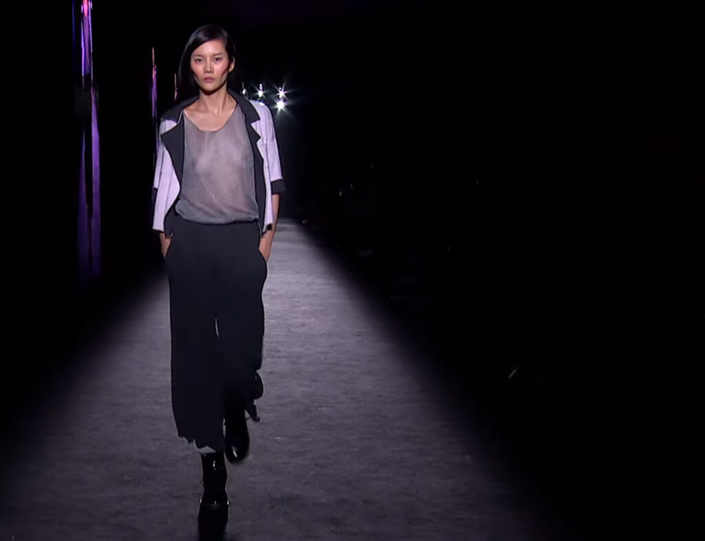 Stylish Black and Gray knitwear outfit by VÚ Barcelona Fall Winter 2020 Collection and Joaquín Verdú's beautiful knitwear
