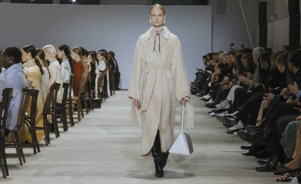 Luxury fur coat for women, winter look in beige. Refined Design with Jil Sander Fall Winter 2020